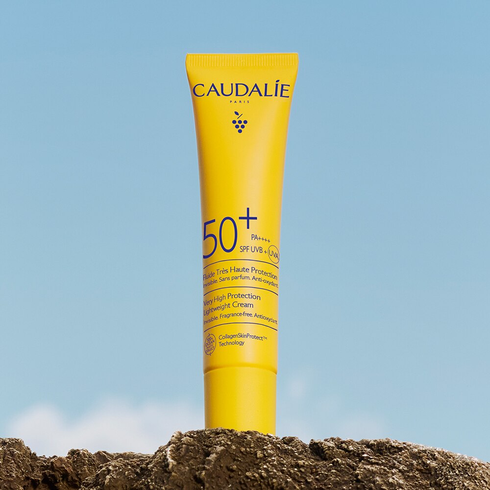 FLUIDO DE MUY ALTA PROTECCI&Oacute;N SPF50+ (PROTECTOR SOLAR L&Iacute;QUIDO)